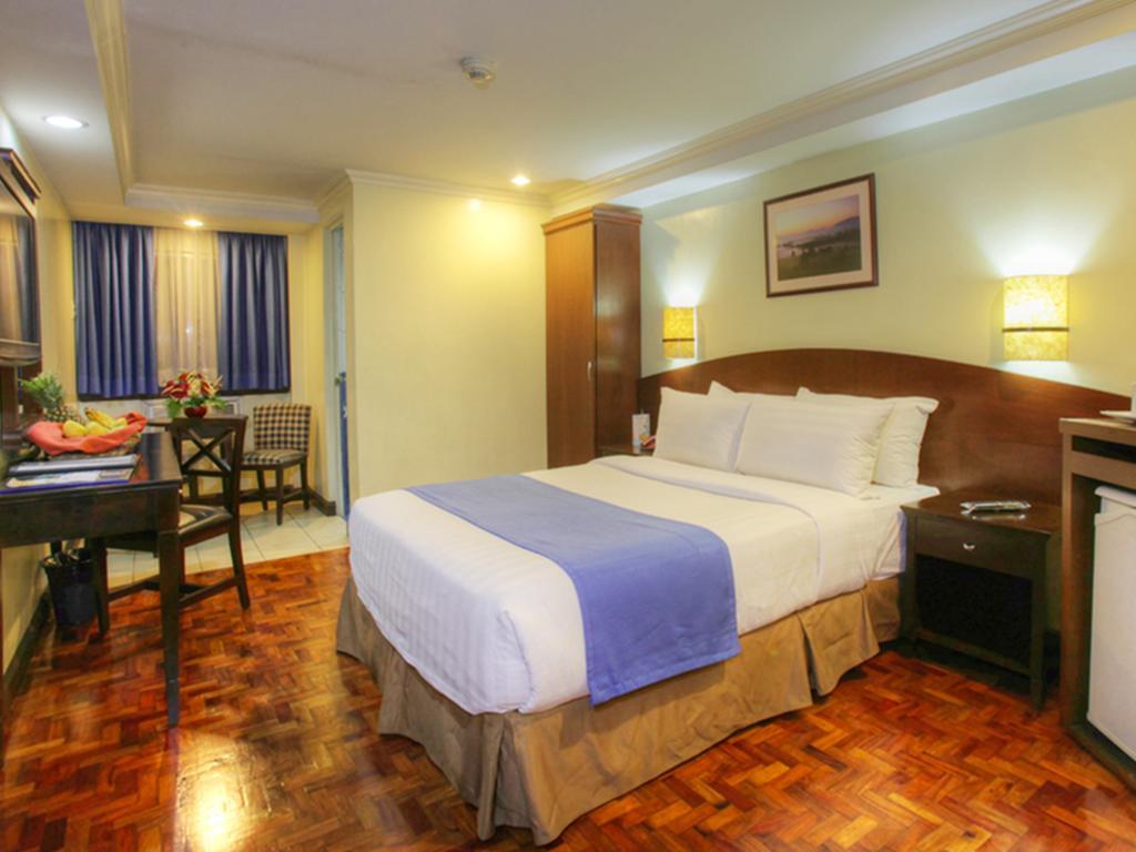 Fersal Hotel - Manila Exterior photo