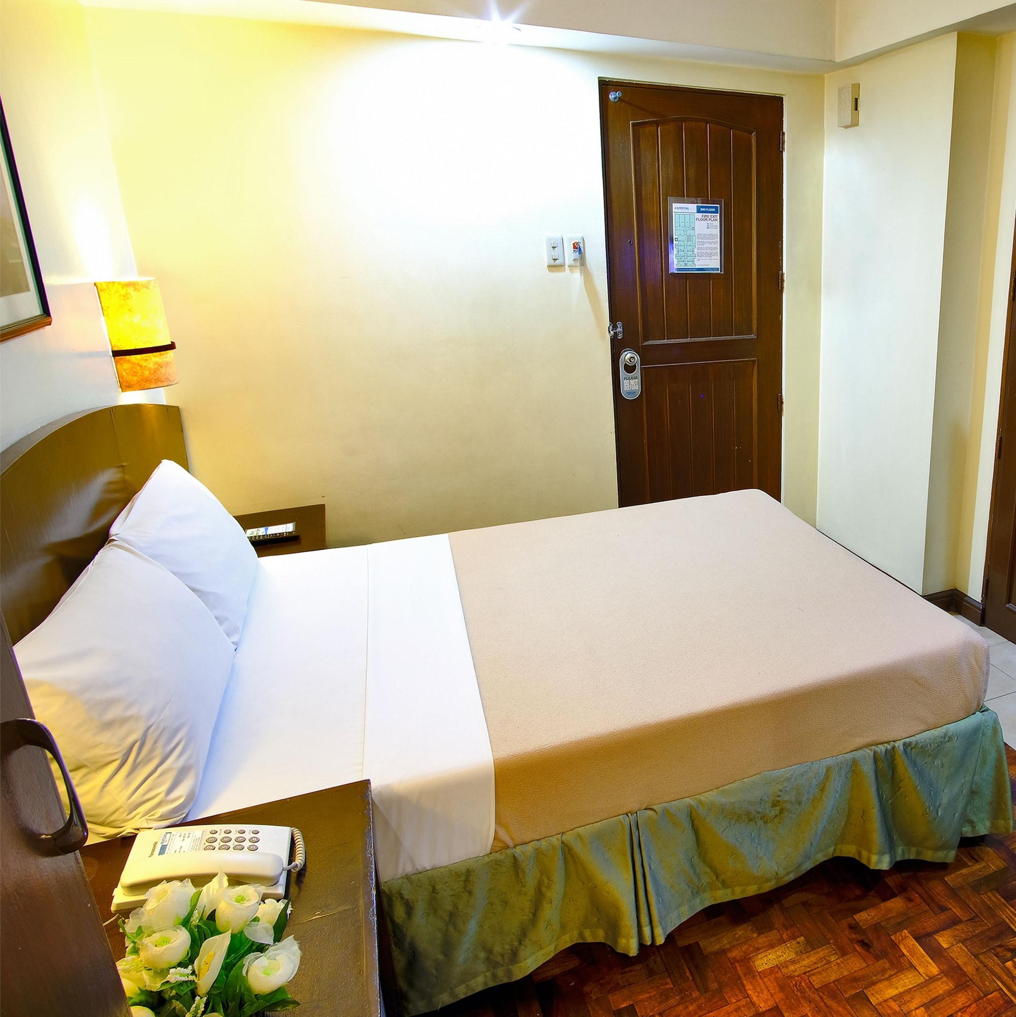 Fersal Hotel - Manila Exterior photo