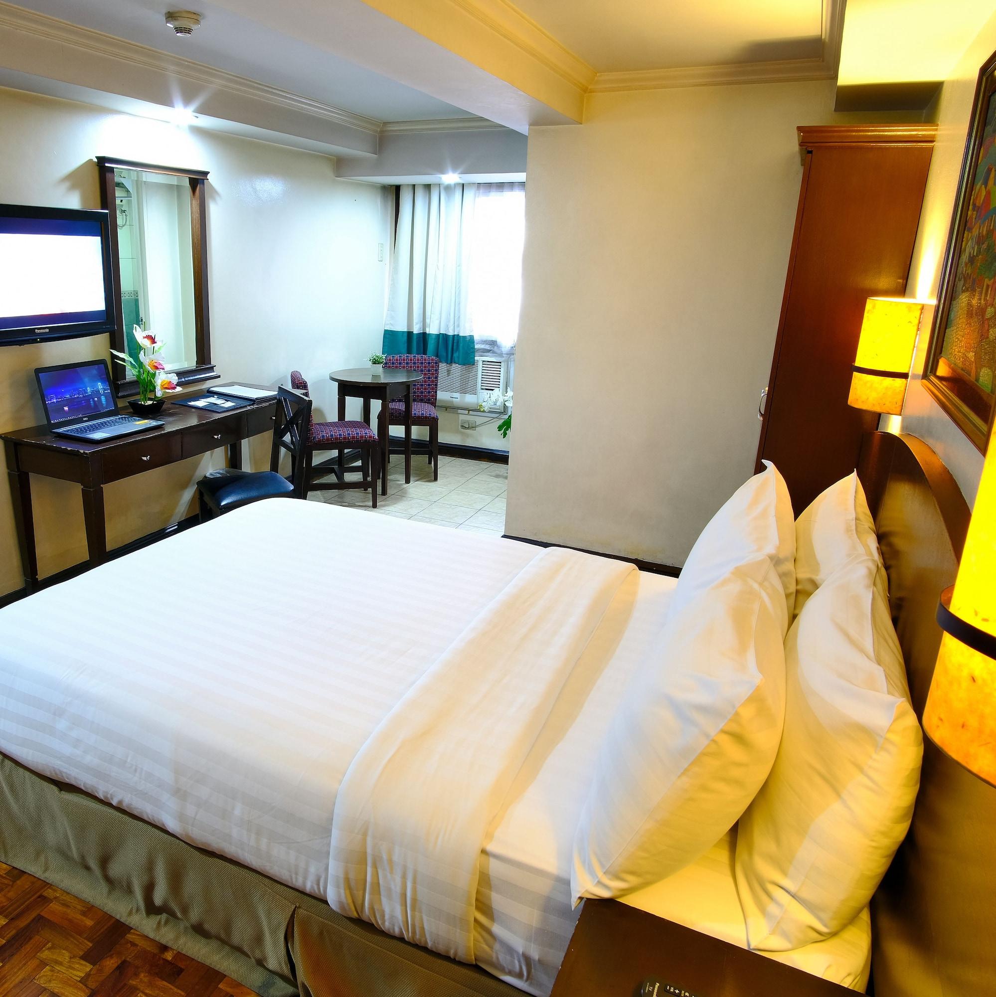 Fersal Hotel - Manila Exterior photo