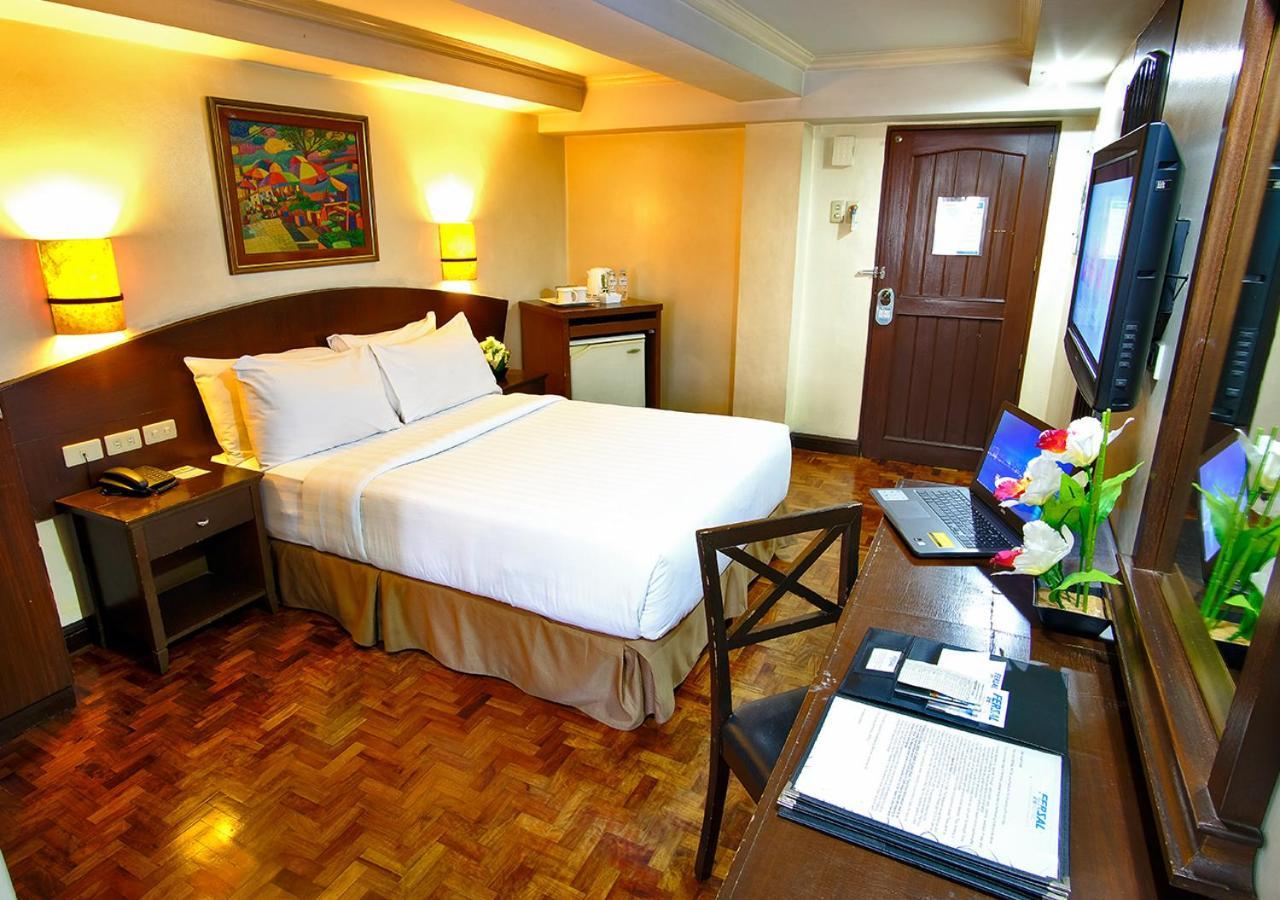 Fersal Hotel - Manila Exterior photo