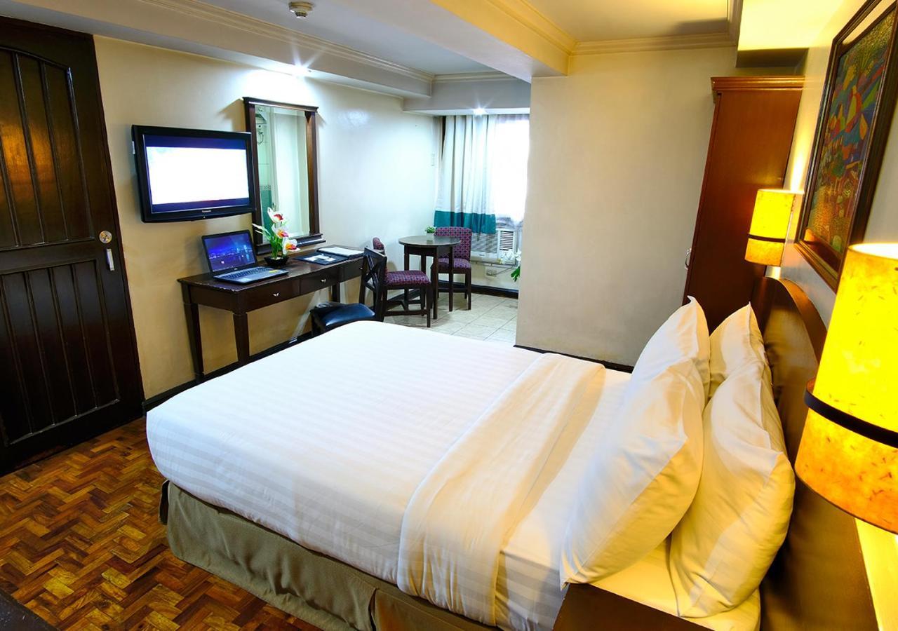 Fersal Hotel - Manila Exterior photo